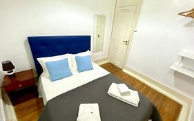 Relax Chiado 3 - Cute Little Double Room With Shared Bathroom